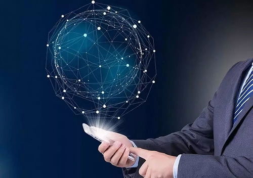 话捞董事长邱来春 互联网真正变革的是生活观念，而非经营方式